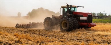 Egy traktoros véletlenül megváltoztatta Franciaország méretét